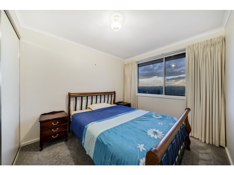 4 Dobinson Place, Flynn ACT 2615
