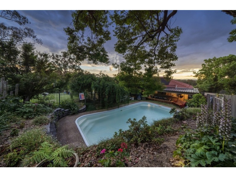 4 Dobinson Place, Flynn ACT 2615