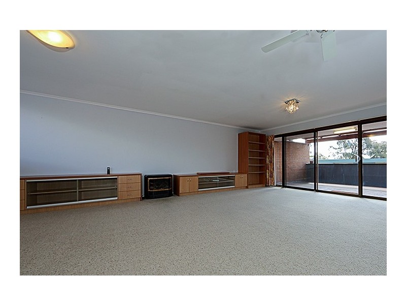 4/8 Longerenong Street, Farrer ACT 2607