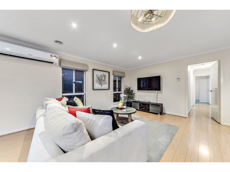 7 Boelke Place, Macgregor ACT 2615