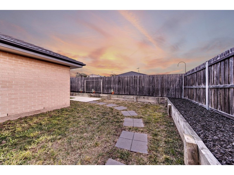 7 Boelke Place, Macgregor ACT 2615