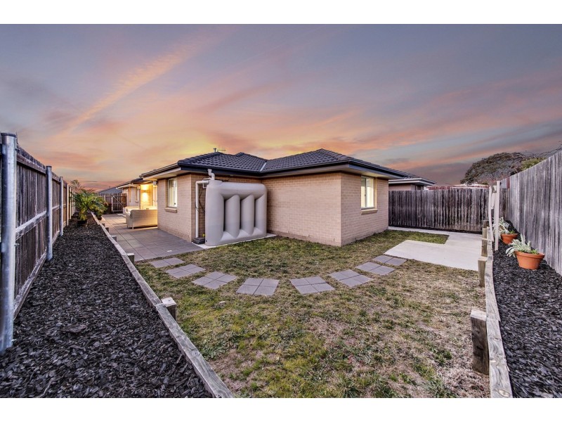 7 Boelke Place, Macgregor ACT 2615