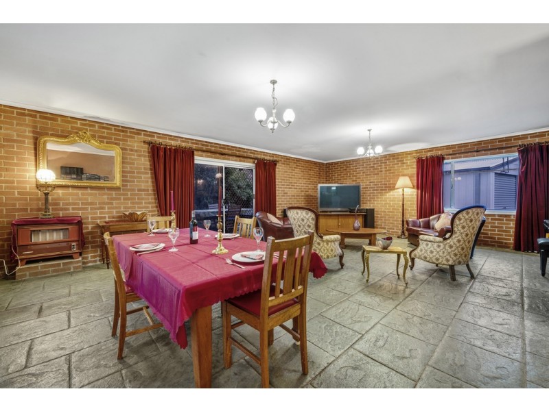 2 Coolac Place, Braddon ACT 2612