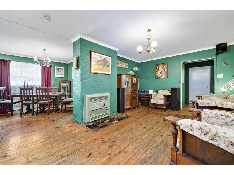 2 Coolac Place, Braddon ACT 2612