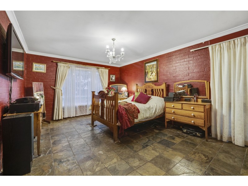 2 Coolac Place, Braddon ACT 2612