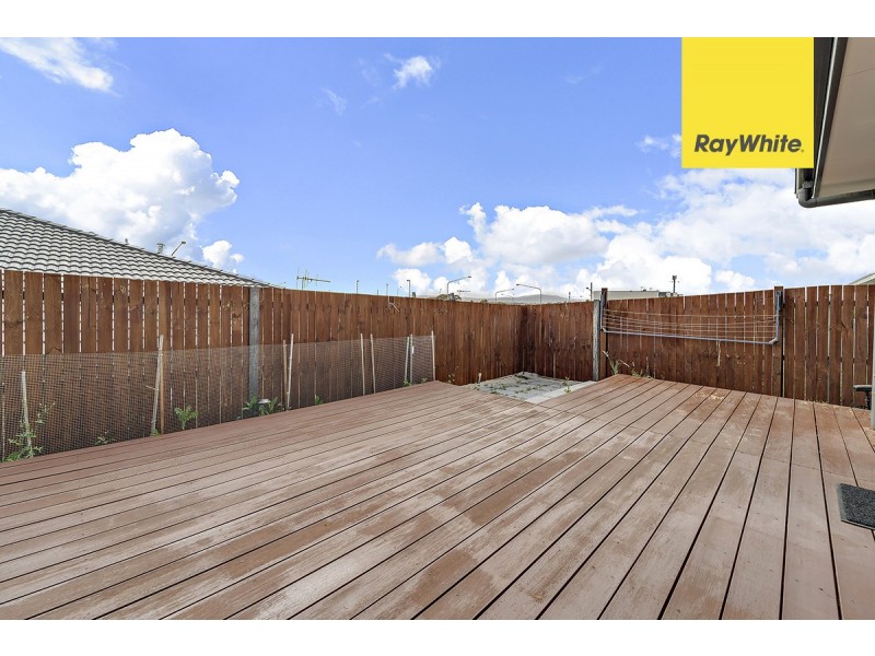 4 Rockwood Street, Casey ACT 2913