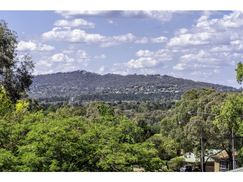 2 Carpenter Close, Calwell ACT 2905