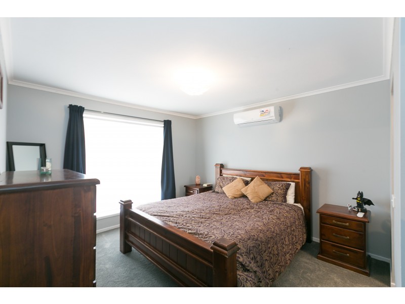 2 Carpenter Close, Calwell ACT 2905