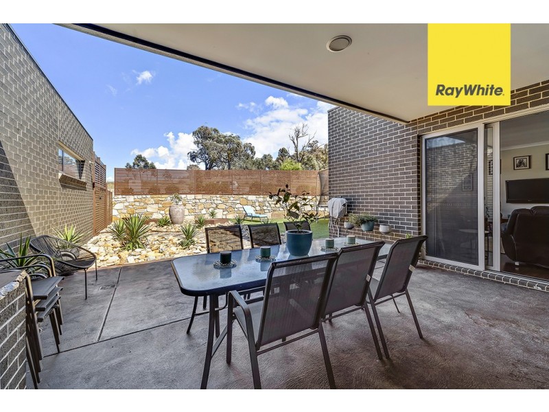 30 Edna Thompson Crescent, Casey ACT 2913