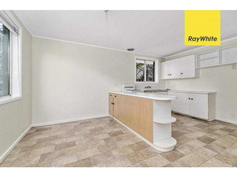 5 Newberry Crescent, Page ACT 2614