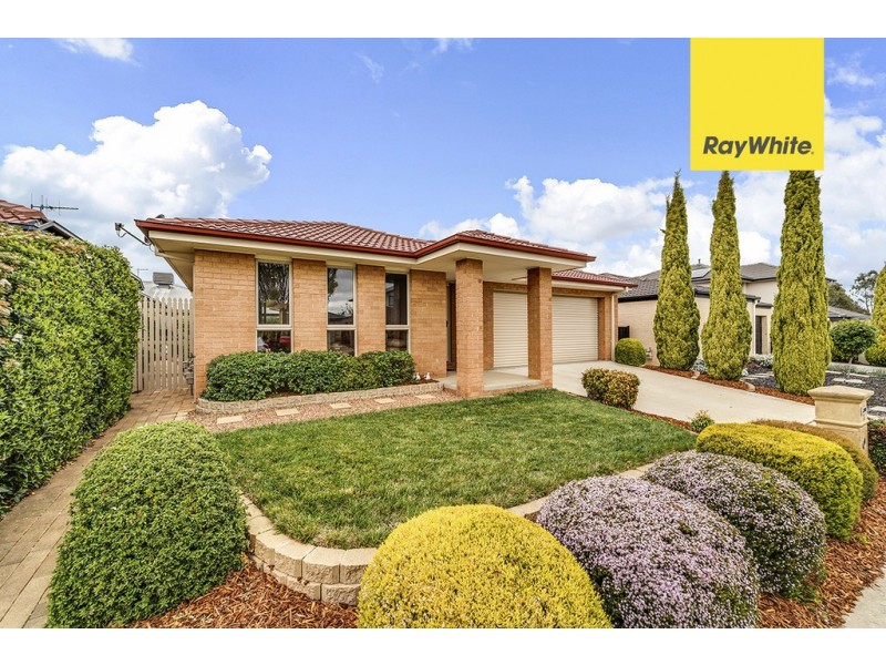 3 Charlotte Barton Street, Franklin ACT 2913