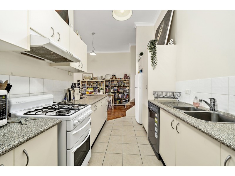 6/6 Doeberl Place, Karabar NSW 2620