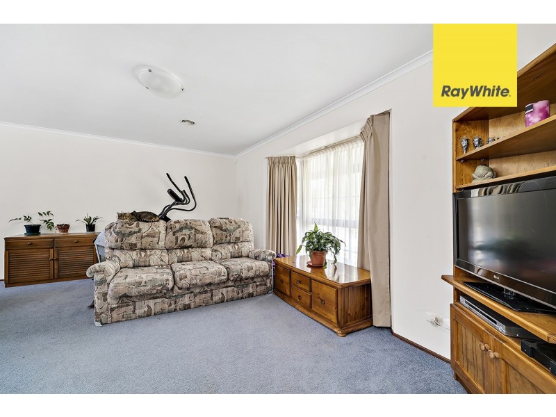 13 Twamley Crescent, Chisholm ACT 2905