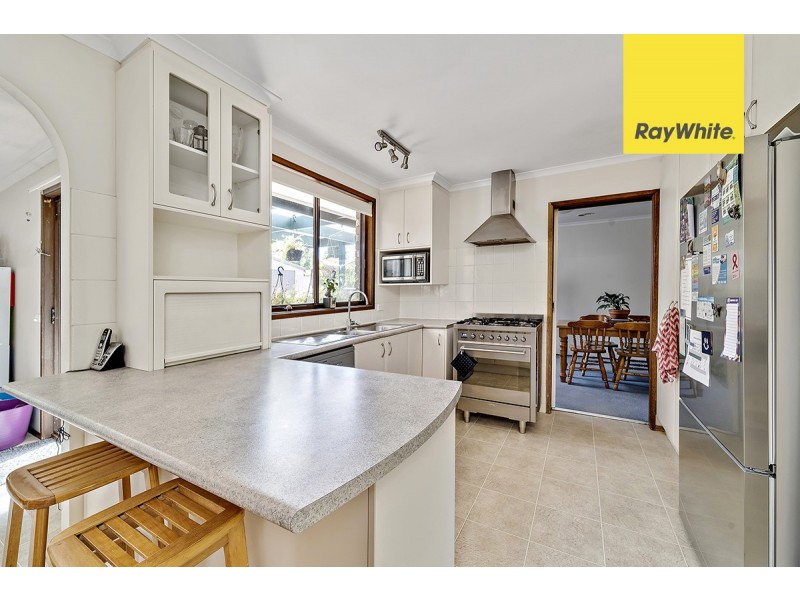 13 Twamley Crescent, Chisholm ACT 2905