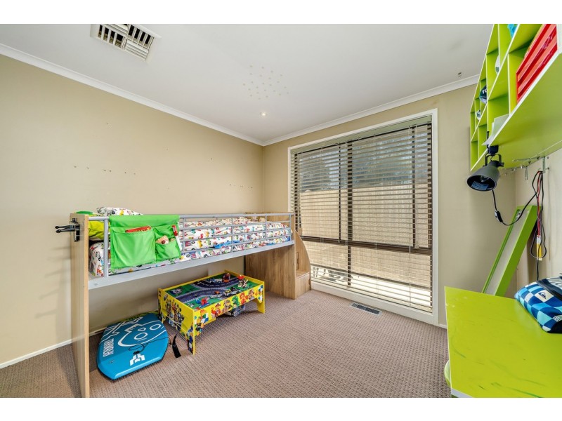 110 Langdon Avenue, Wanniassa ACT 2903