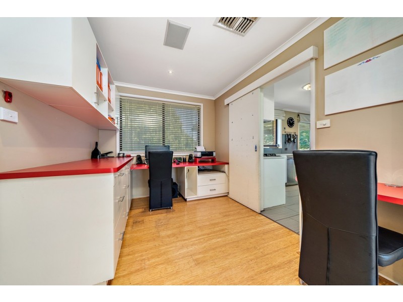 110 Langdon Avenue, Wanniassa ACT 2903