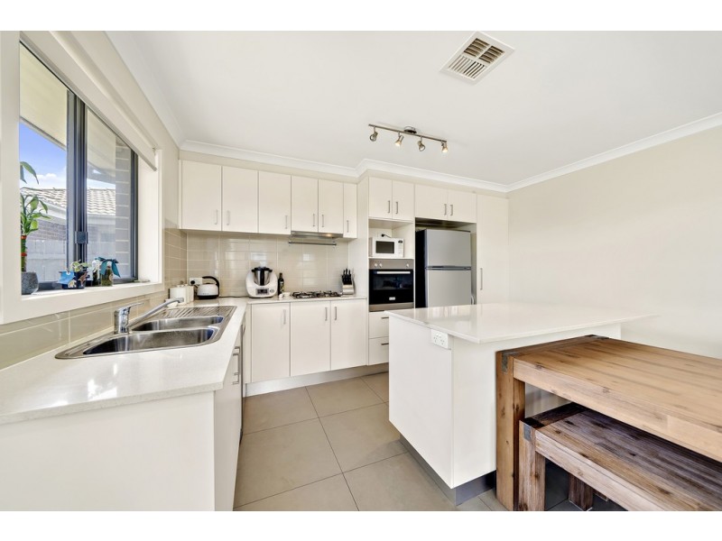 66 Refshauge Crescent, Macgregor ACT 2615