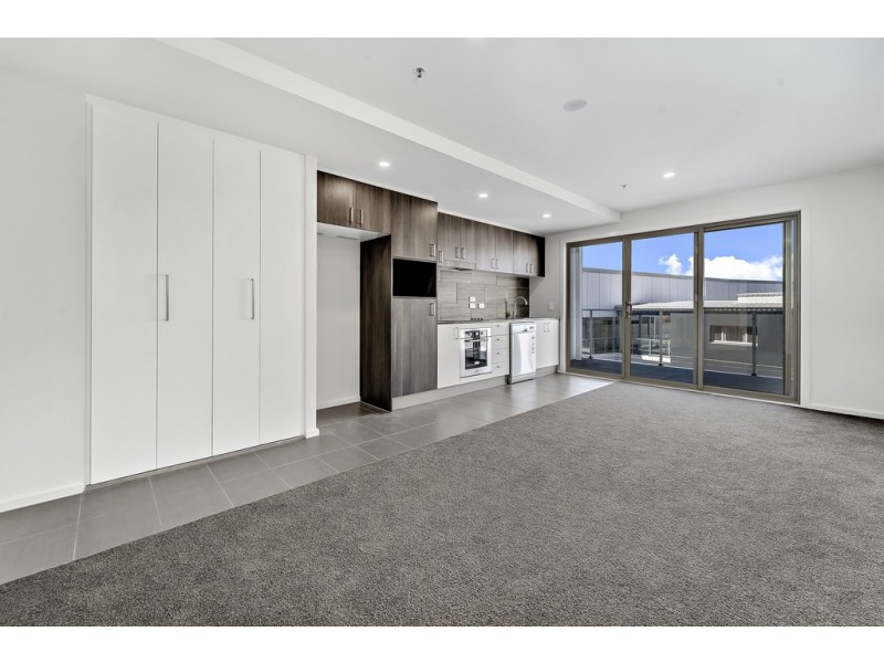 207/325 Anketell Street, Greenway ACT 2900