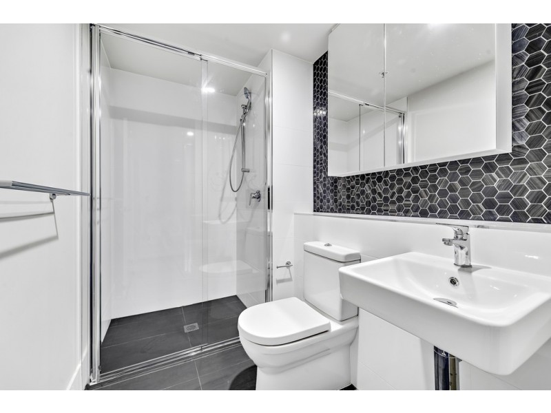 207/325 Anketell Street, Greenway ACT 2900