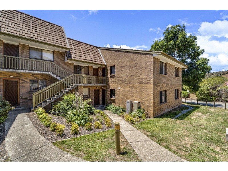16/2 Buik Place, Belconnen ACT 2617