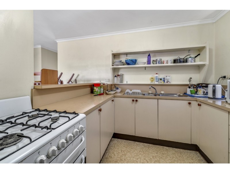 16/2 Buik Place, Belconnen ACT 2617
