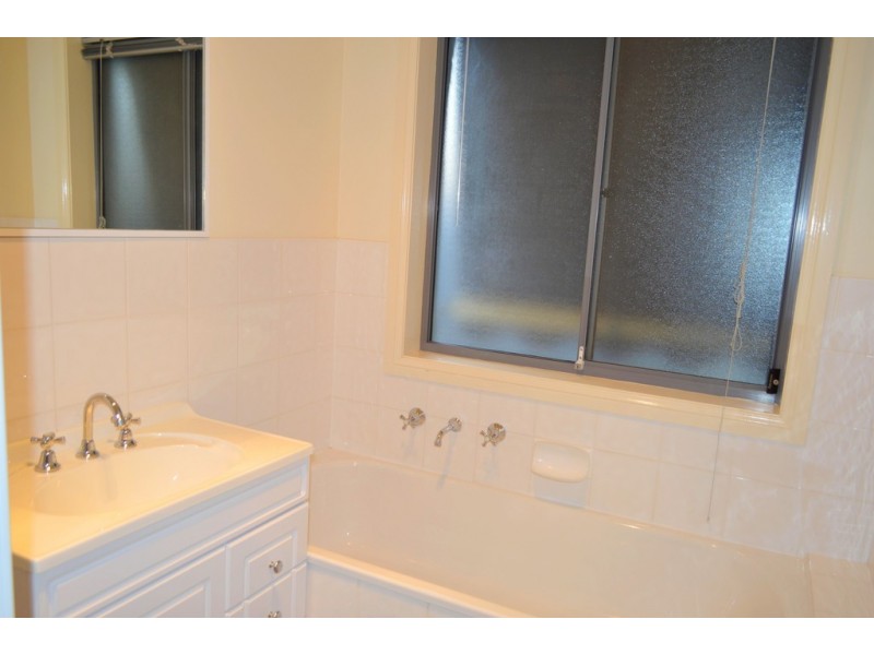 8 Lind Close, Fraser ACT 2615
