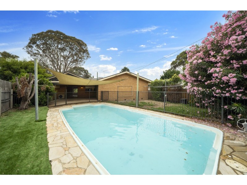 31 Armstrong Street, Holt ACT 2615