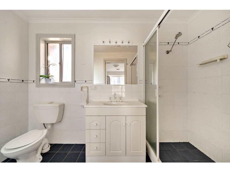 11 Lance Hill Avenue, Dunlop ACT 2615
