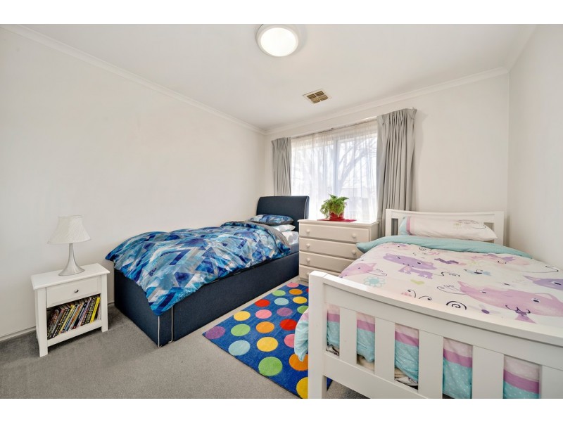 11 Lance Hill Avenue, Dunlop ACT 2615