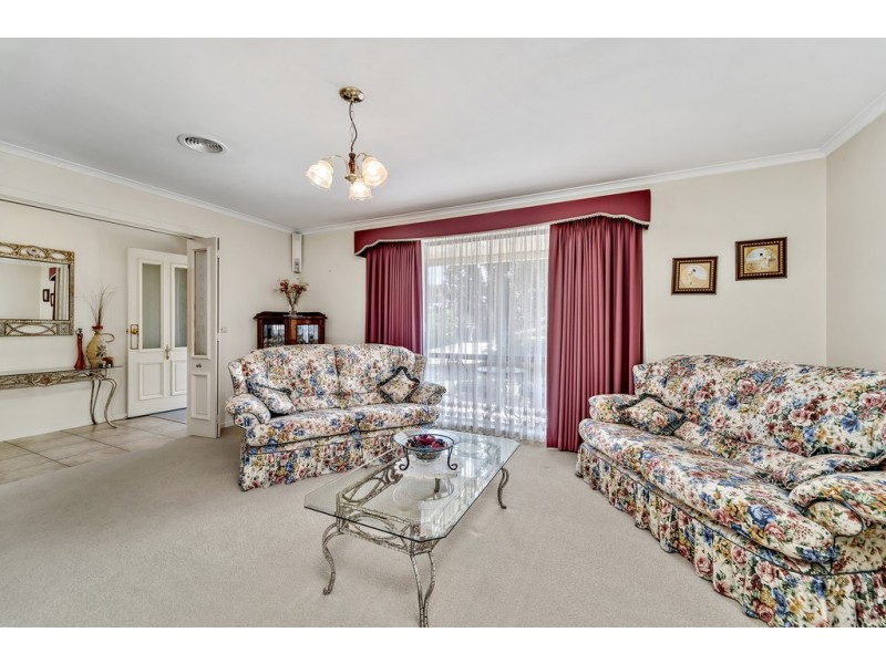 9 Stobie Place, Monash ACT 2904