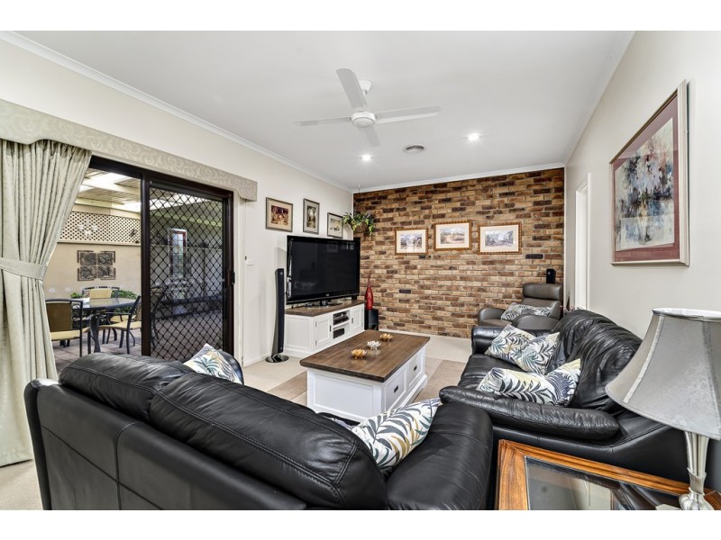 9 Stobie Place, Monash ACT 2904