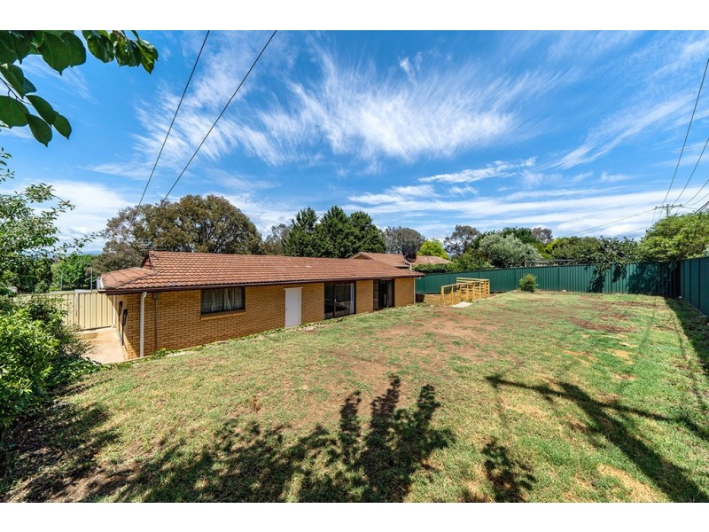 97 Sternberg Crescent, Wanniassa ACT 2903