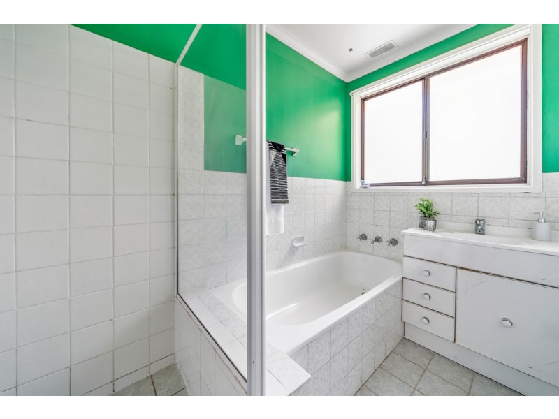 10 Barlow Street, Scullin ACT 2614