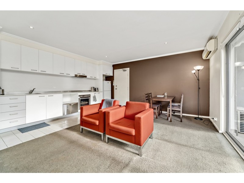 11/123 Lowanna Street, Braddon ACT 2612
