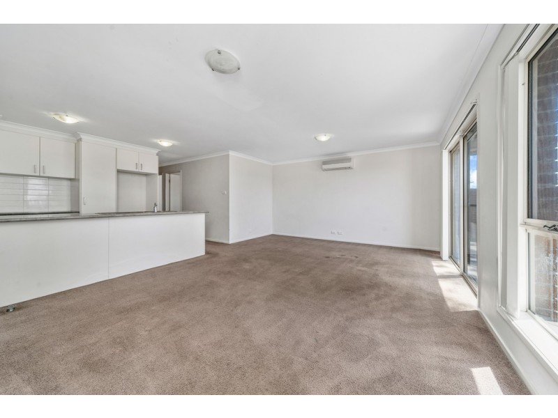 5/139 Macfarlane Burnet Avenue, Macgregor ACT 2615