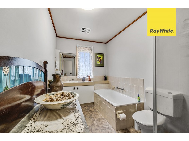 27 Strong Place, Belconnen ACT 2617