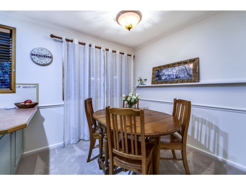 14 Powers Place, Latham ACT 2615