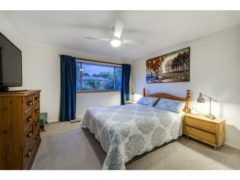 14 Powers Place, Latham ACT 2615