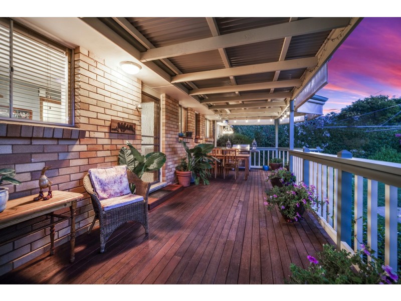 14 Powers Place, Latham ACT 2615