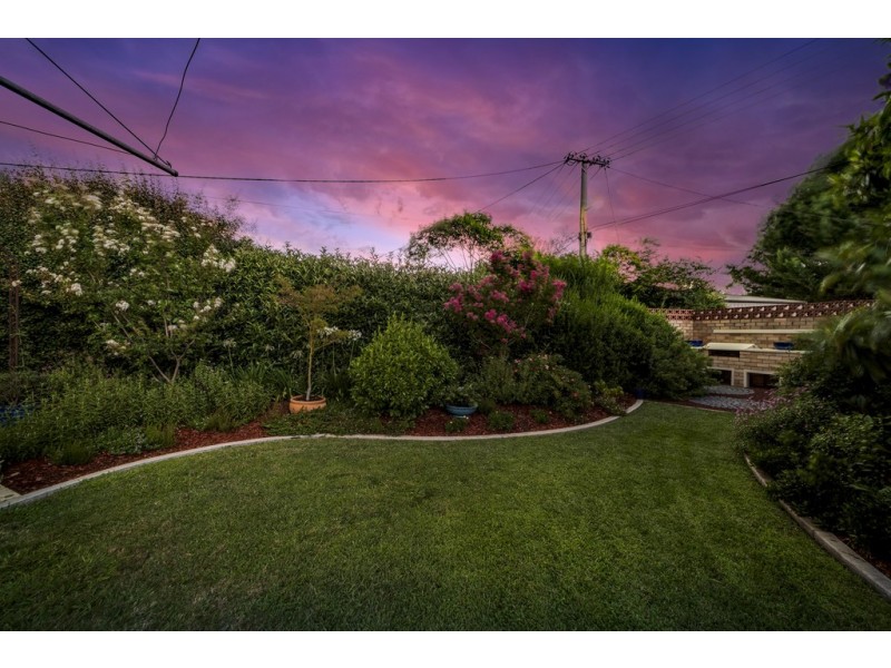 14 Powers Place, Latham ACT 2615