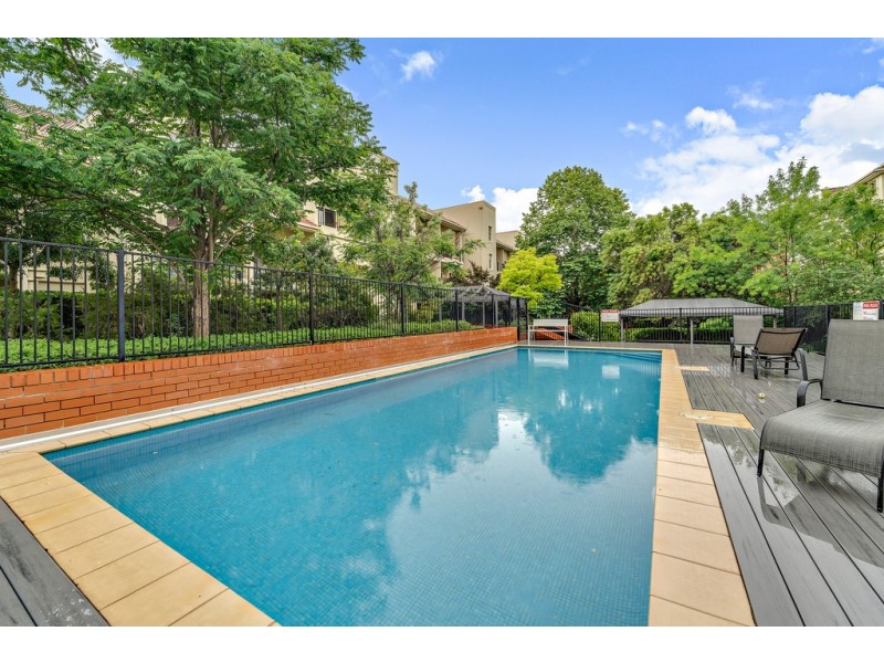 73/8 Dominion Circuit, Forrest ACT 2603