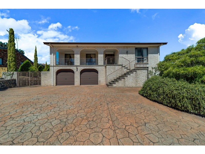 26 Ngunawal Drive, Isaacs ACT 2607