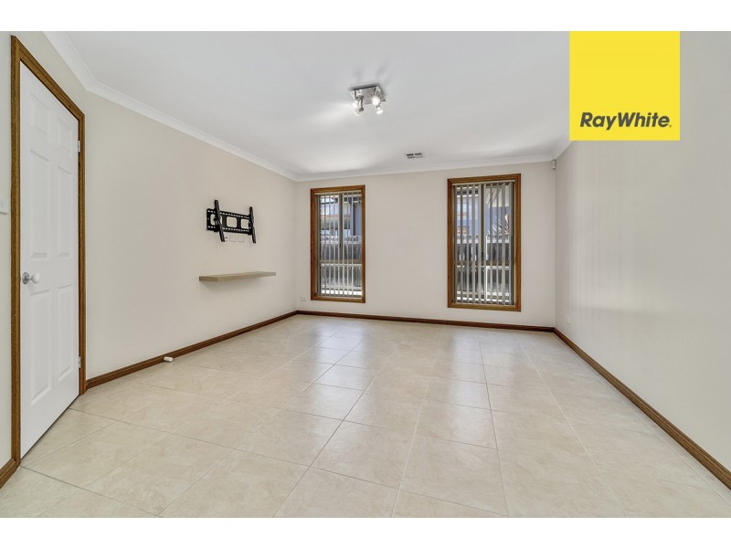 13 William Webb Drive, Mckellar ACT 2617