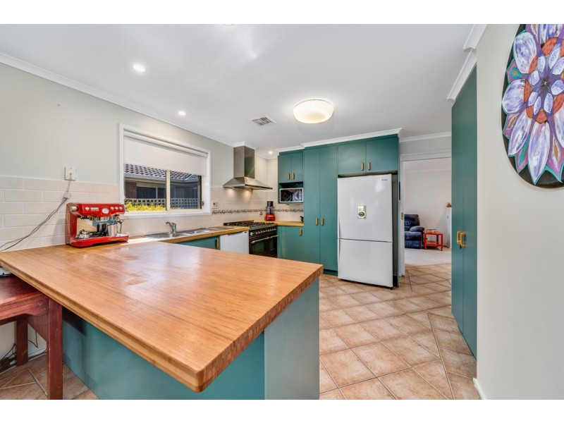 68 James Smith Circuit, Conder ACT 2906