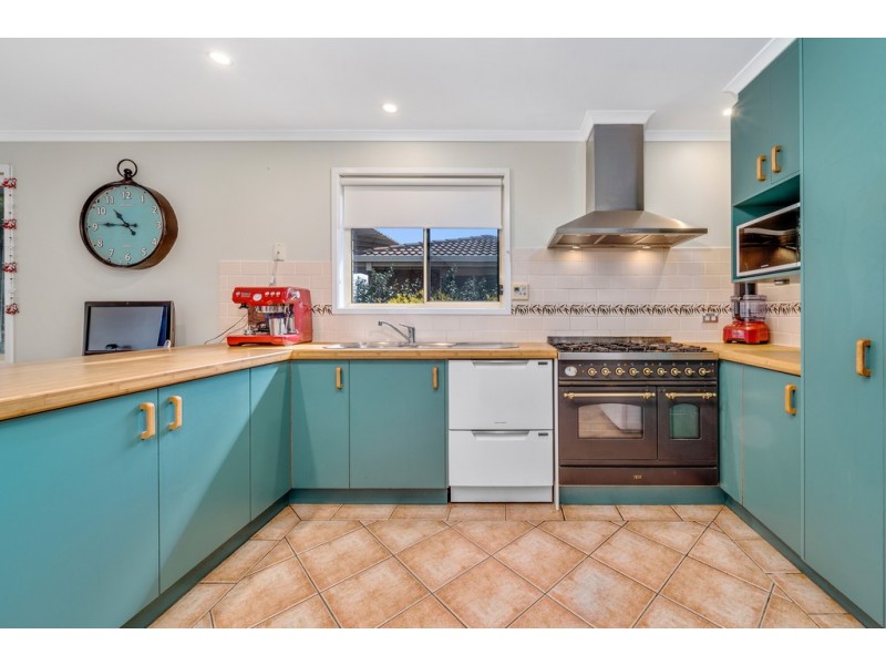 68 James Smith Circuit, Conder ACT 2906