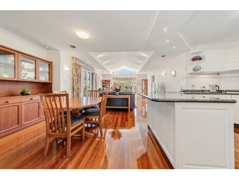 33 Barada Crescent, Aranda ACT 2614