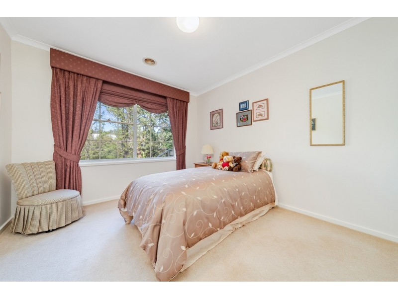 33 Barada Crescent, Aranda ACT 2614