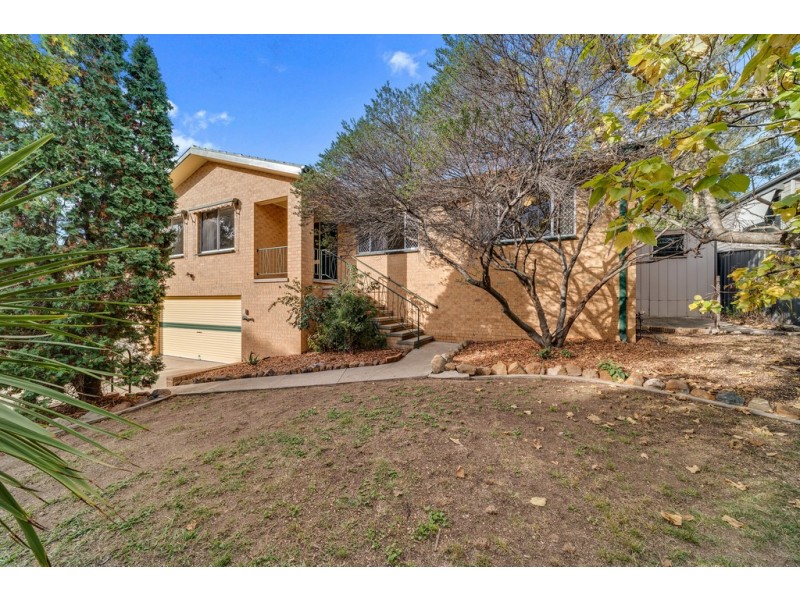 10 Greeves Street, Wanniassa ACT 2903