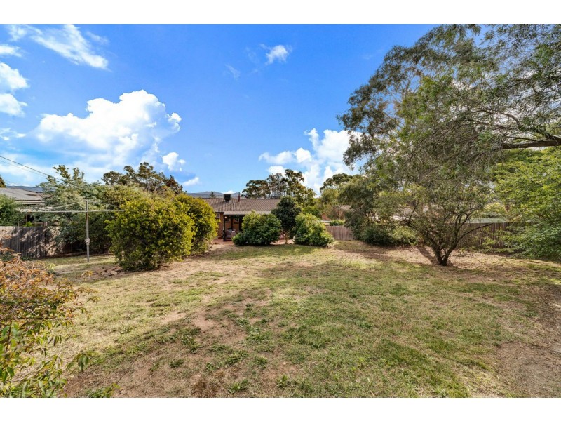 10 Greeves Street, Wanniassa ACT 2903