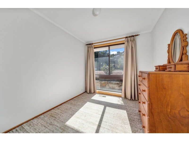 2 Cheeseman Place, Gowrie ACT 2904